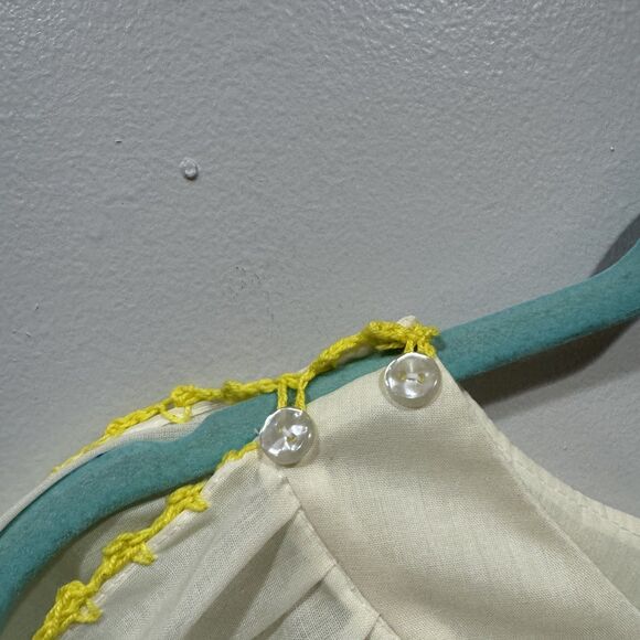 Vintage Handmade Top Embroidered Floral Short Sleeve Stitched Trim Women M Cream - Picture 4 of 9